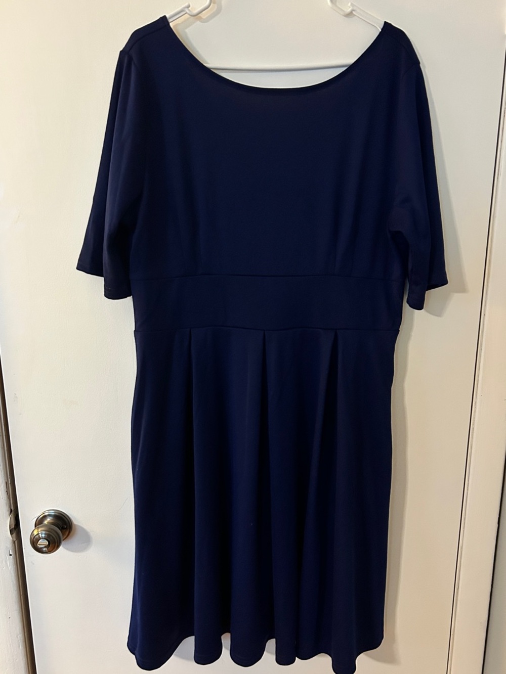 Elegant Navy Short-Sleeve Women’s Dress